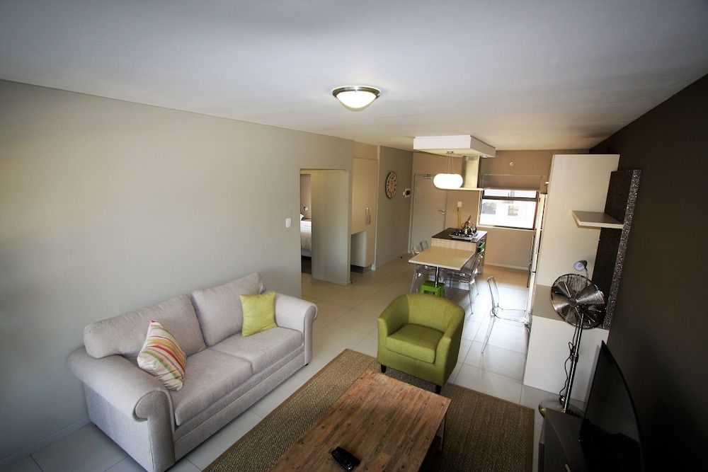 The Hub 2 Bedroom Apartment 6