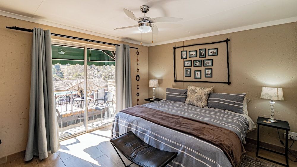 undefined BnB on 8th Avenue 9