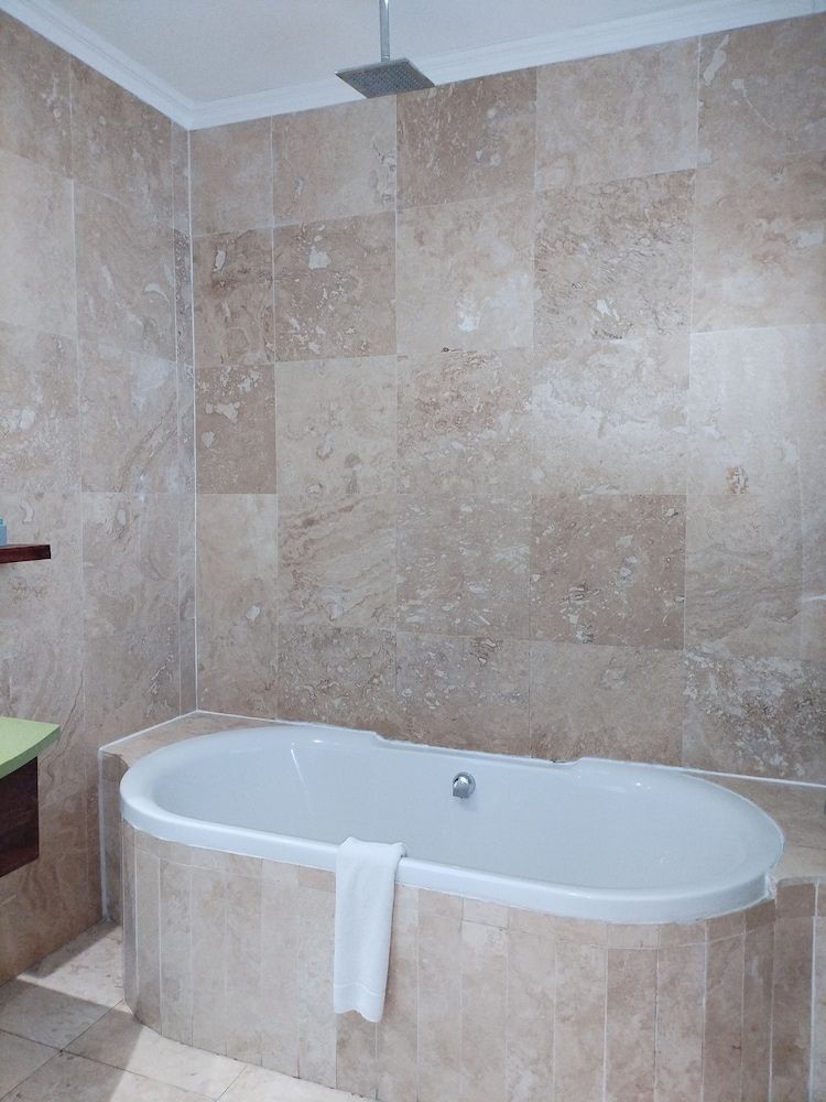 My Pond Hotel Superior Suite 7