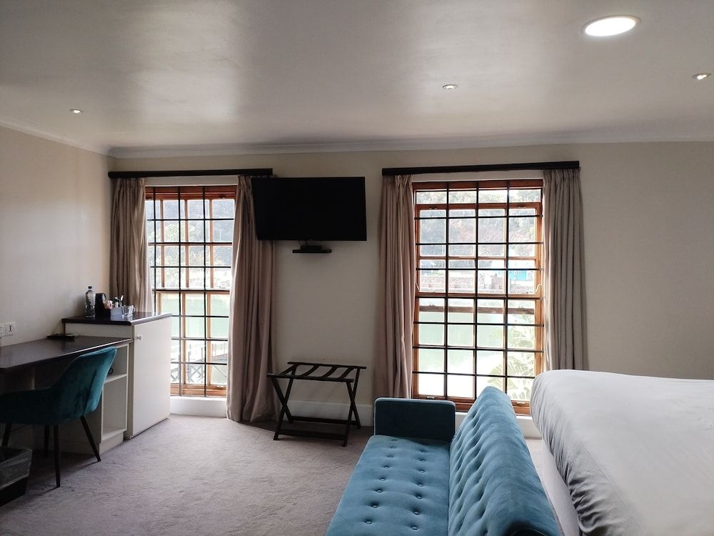 My Pond Hotel Suite (Twin) 5