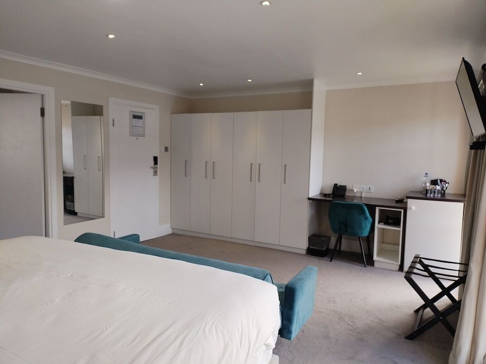 My Pond Hotel Suite (Twin) 3