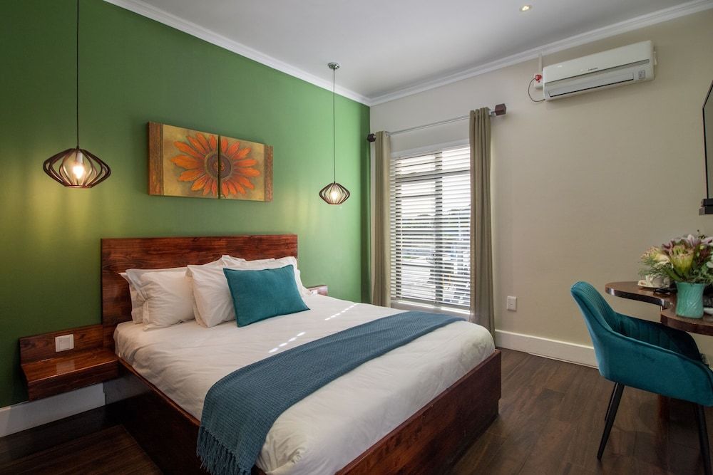 My Pond Hotel Classic Double Room