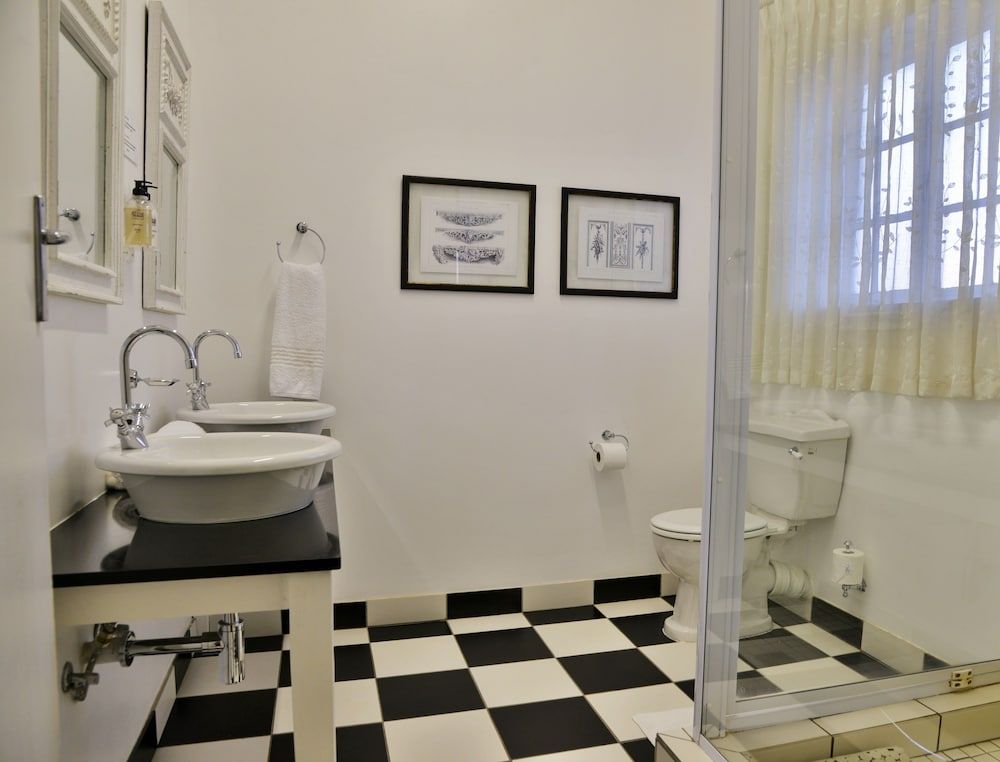 Mont d'Or Swartberg Hotel Single Rooms 5