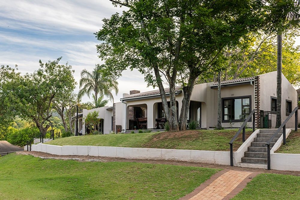 undefined Hazyview Cabanas 3