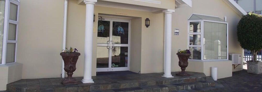 undefined The Russel Hotel 2