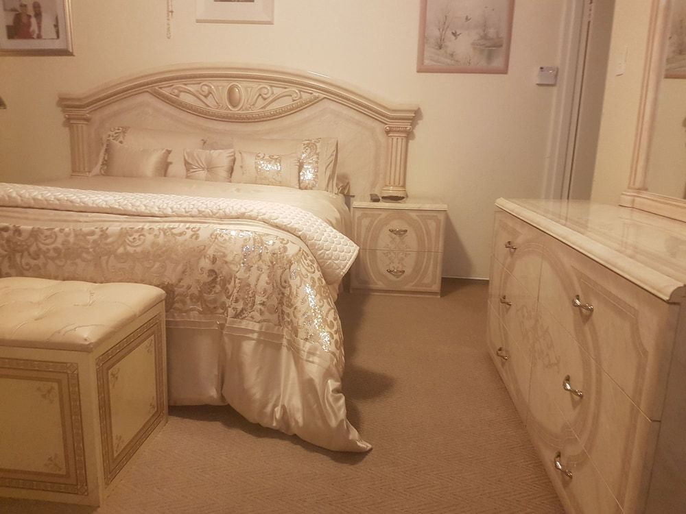 Deluxe Apartment, 3 Bedrooms, Garden View