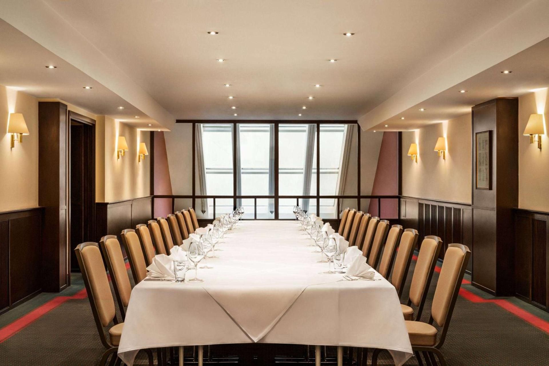 meeting room / ballrooms