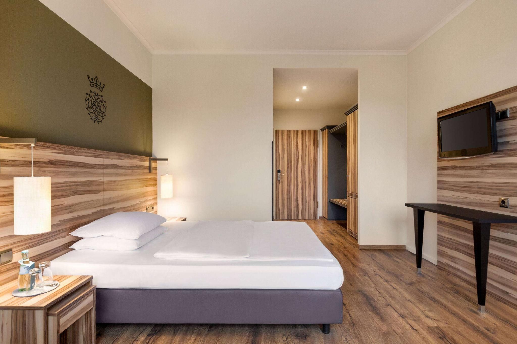 Superior Single Room