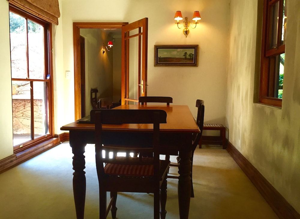 Cottage (Jessie's)