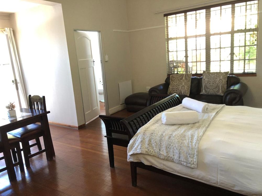 Executive Double Room, 1 Queen Bed, Non Smoking, Bathtub