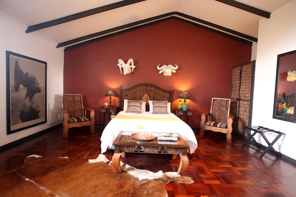 Luxury Room, 1 King Bed, Mountain View