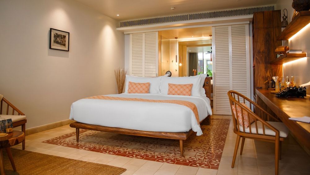 FCC Angkor by Avani Heritage Deluxe Room 2