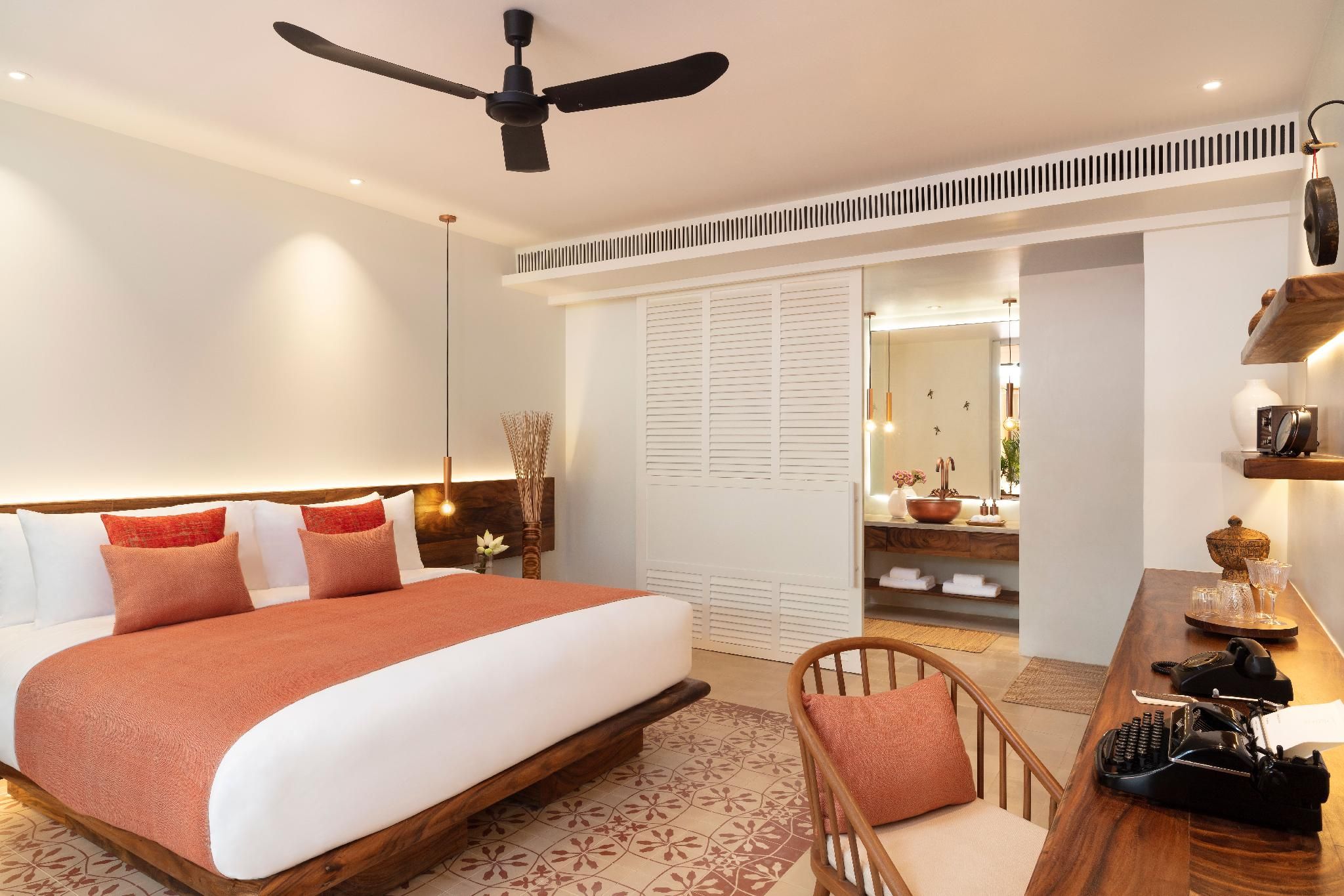FCC Angkor by Avani Heritage Deluxe Room 4