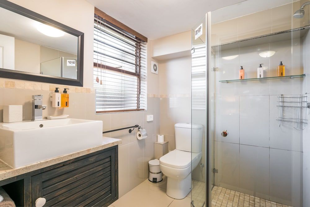 Caledon23 Country House Deluxe Double Room, 1 Bedroom, Private Bathroom, Courtyard Area 5