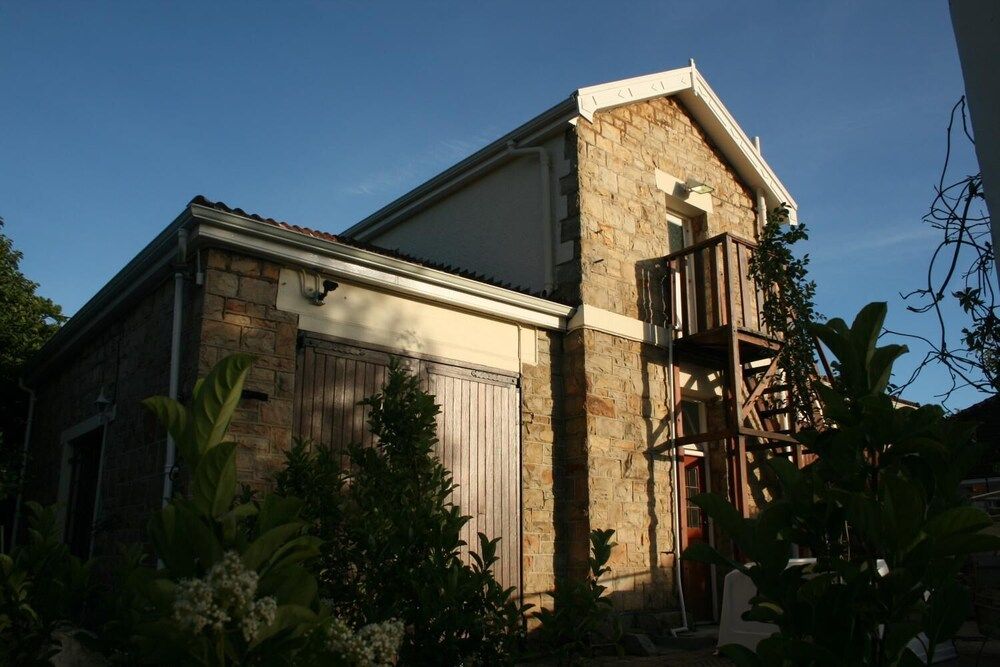 undefined Reading House 9