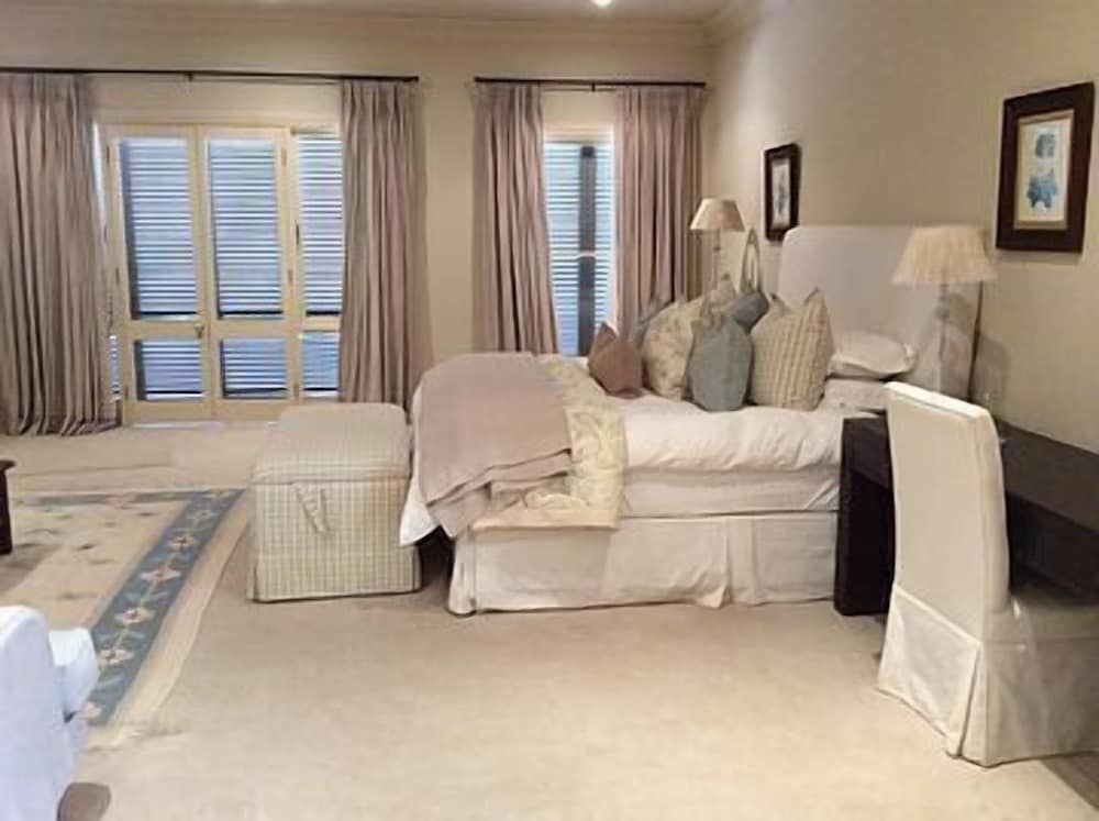 Arum Hill Lodge Luxury Suite, Patio 8