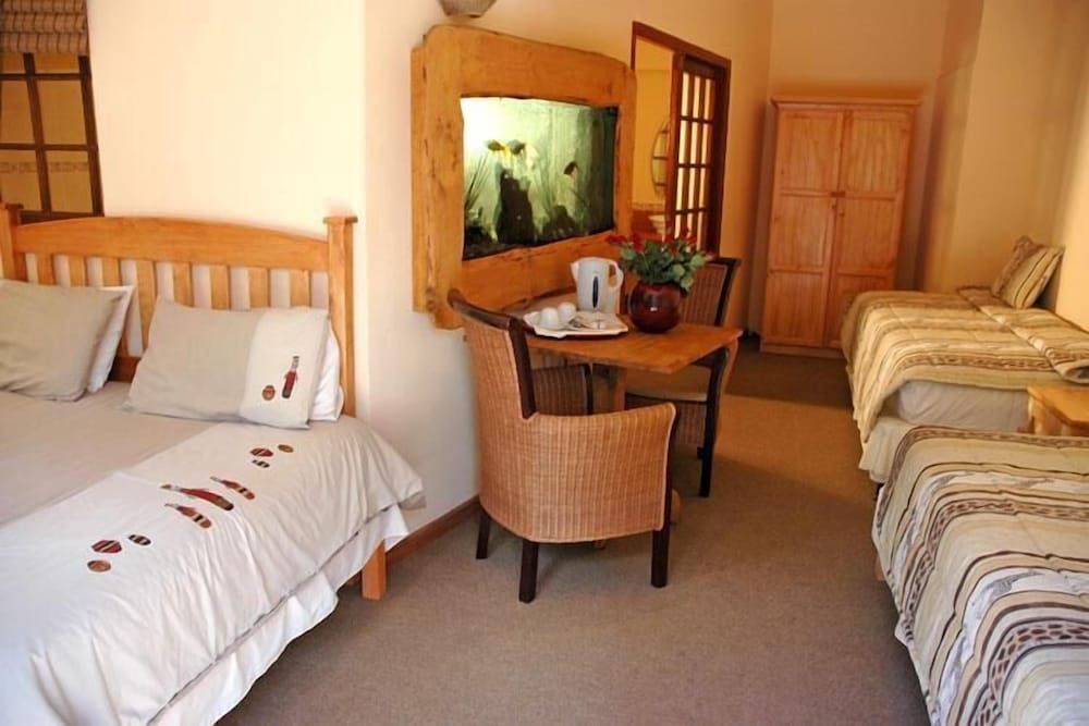 Family Garden Room A