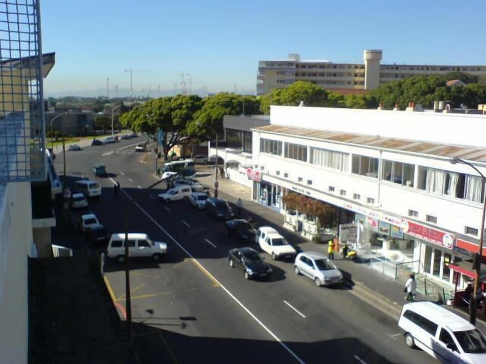 Vicmor Court 35 - Apartment Standard Apartment, 2 Bedrooms (Self Catering & Self Servicing) 24