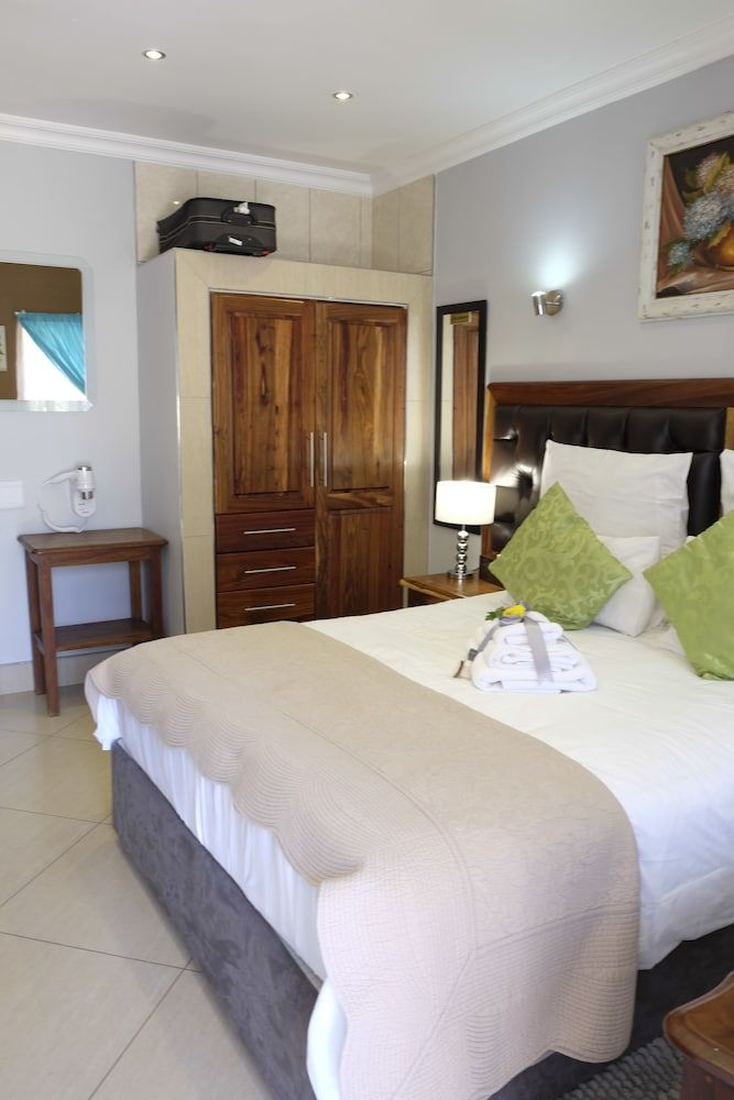 Firwood Lodge Family Suite, 3 Bedrooms 3