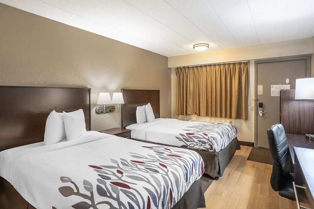 Red Roof Inn Danville, PA Standard Room, 2 Double Beds, Accessible (Smoke Free)