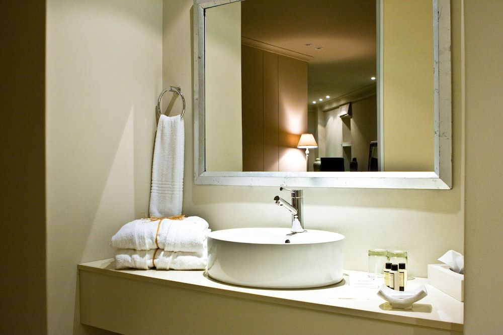 Rouge on Rose Boutique Hotel Deluxe Suite (B+B) 12