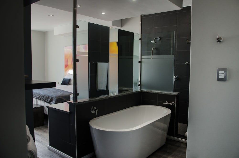 Chill Pepper Boutique Hotel Family Room, 1 King Bed with Sofa bed 6