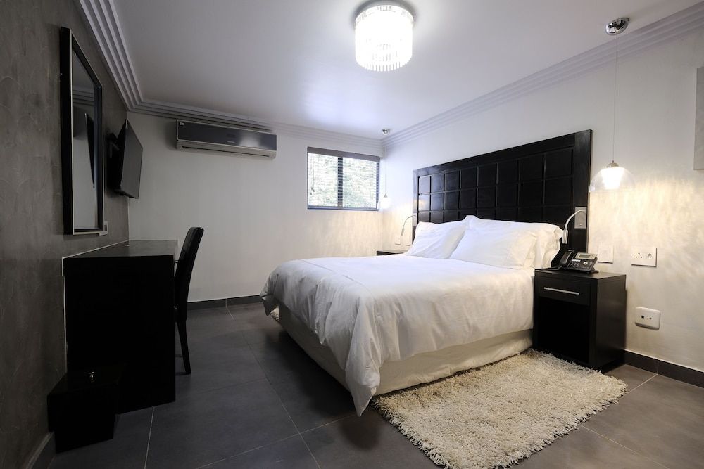 Villa Moyal Luxury Hotel Room 4