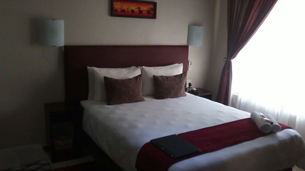Big Five Guest House Standard Room 2