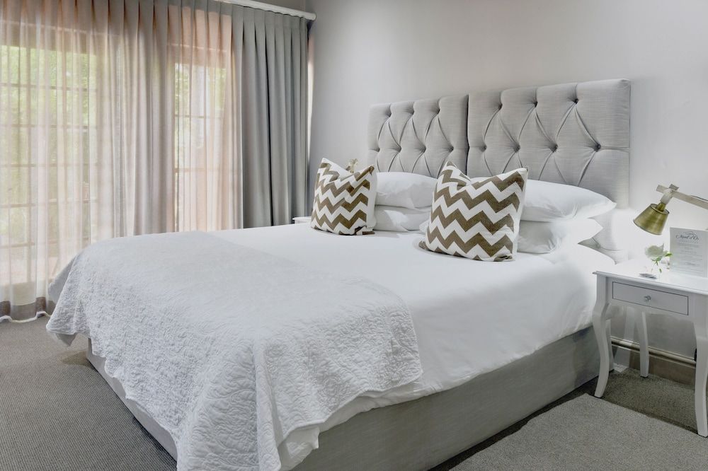 Mont d'Or Franschhoek Honeymoon Suite