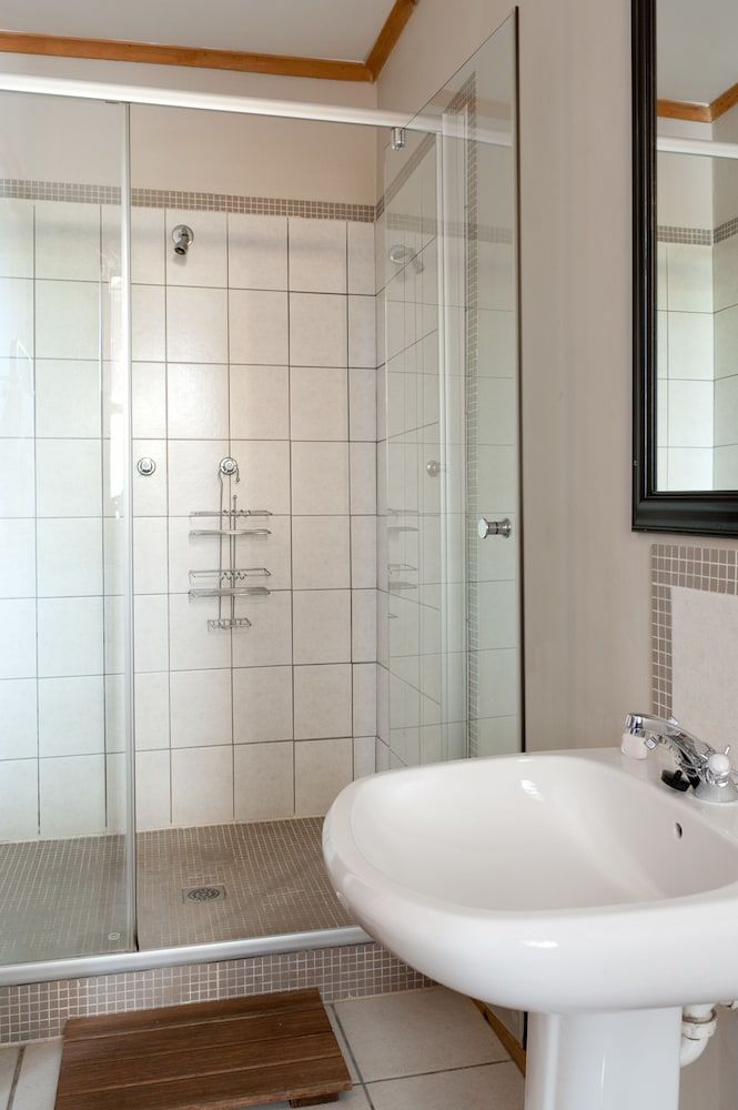 undefined Ashanti Guest House Gardens 10