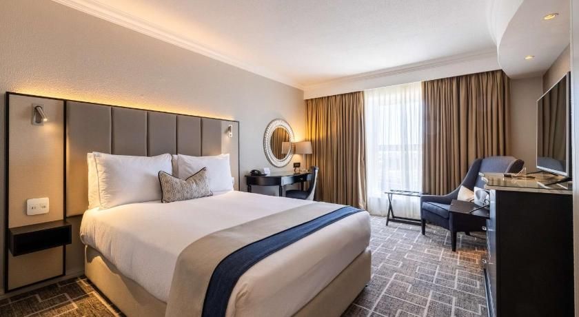 Southern Sun The Cullinan Standard Queen Room