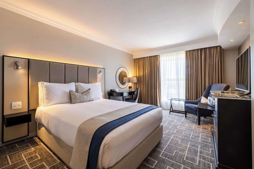 Southern Sun The Cullinan Standard Queen Room 2