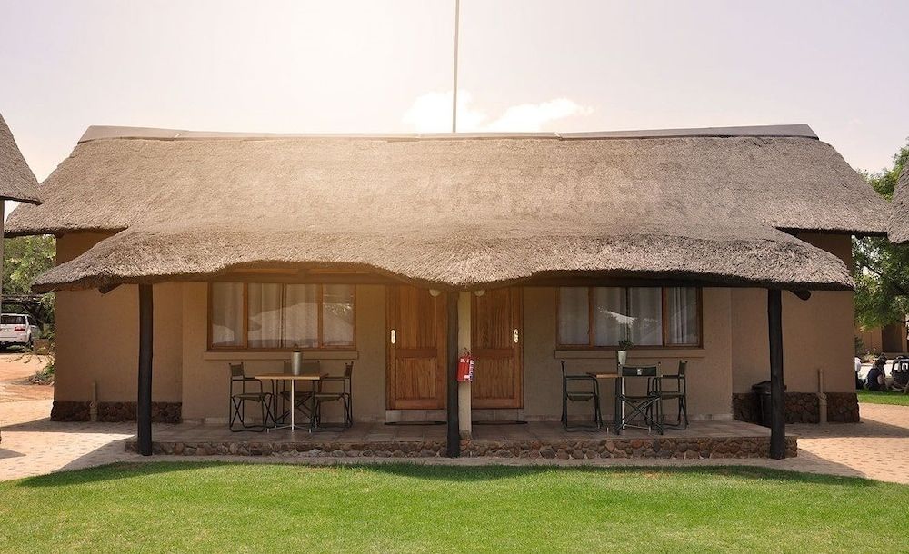 Ukutula Lodge & Game Reserve Chalet (Primo) 4