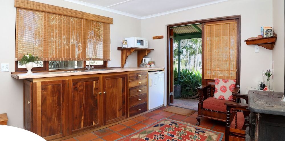 Skeiding Guest Farm Luxury Cottage, 1 Bedroom, Mountain View (Small cottage: Guineau Fowl) 3