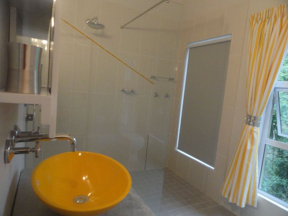 Bushwillow Collection Boutique Yellowwood Sleeps 2 2