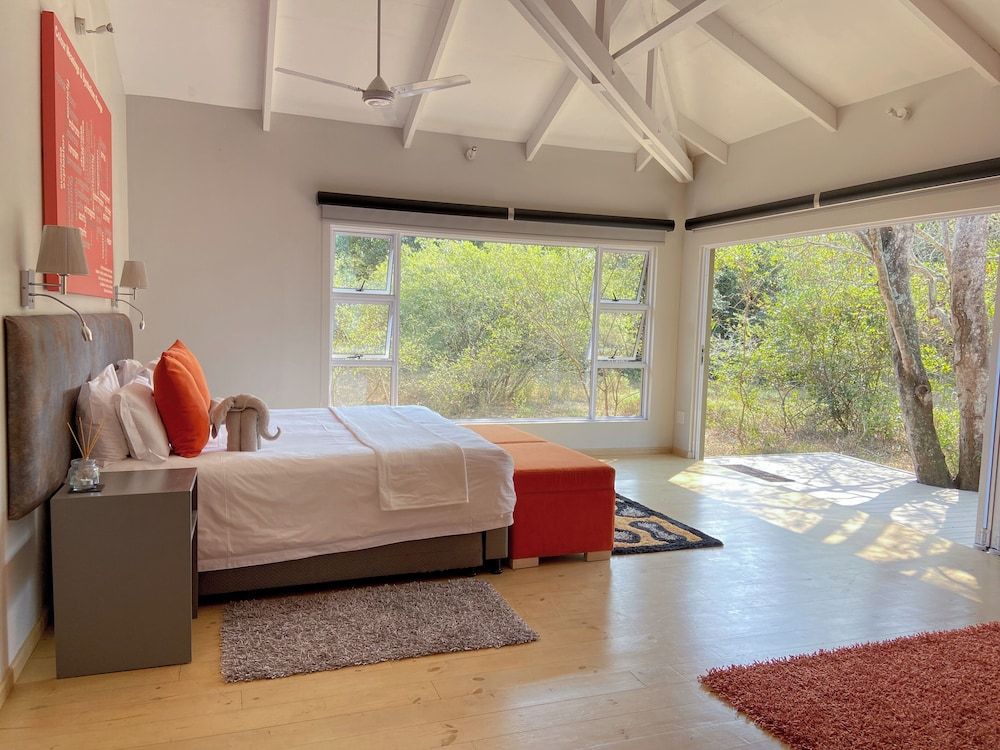 Bushwillow Collection Boutique Green Monkey Orange Sleeps 4 2