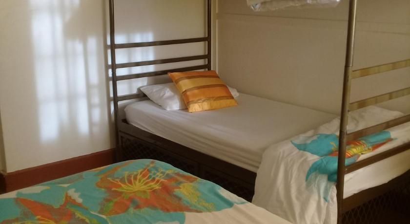 undefined Lighthouse Farm Backpackers Lodge 4