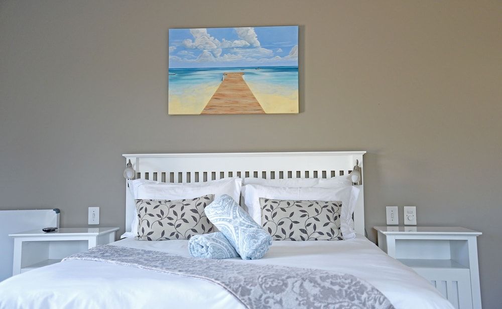 Sunset Decks Standard Double Room