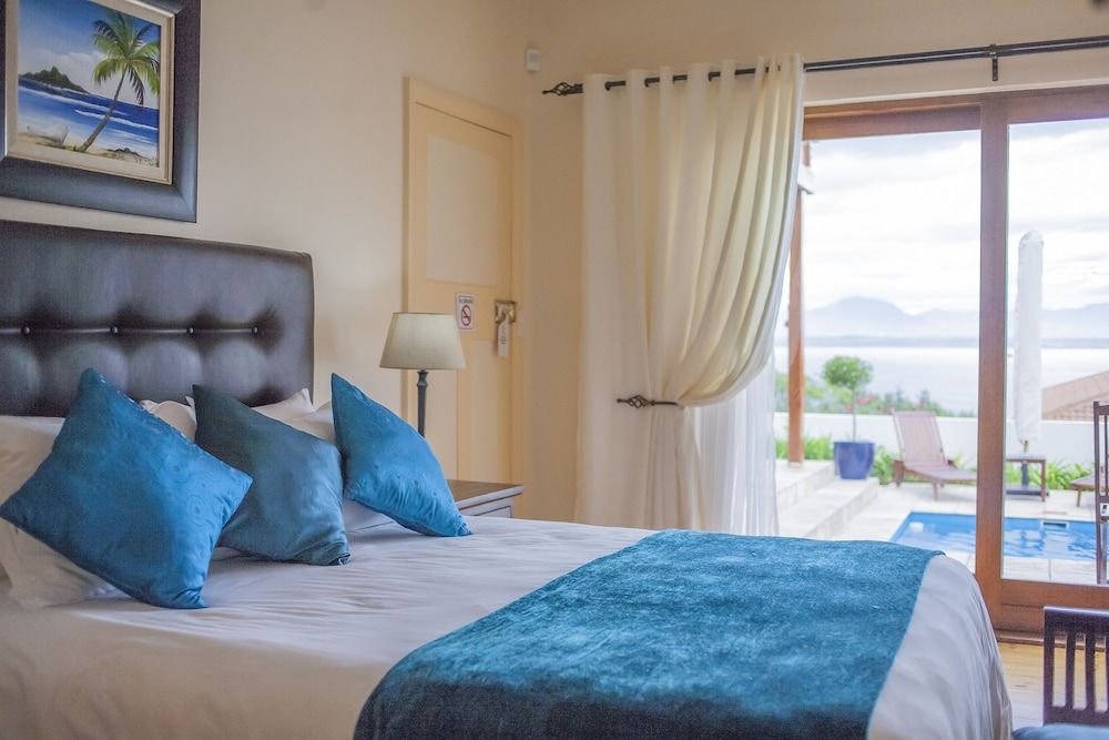 Aquamarine Guest House Luxury Double Room, Ocean View 5