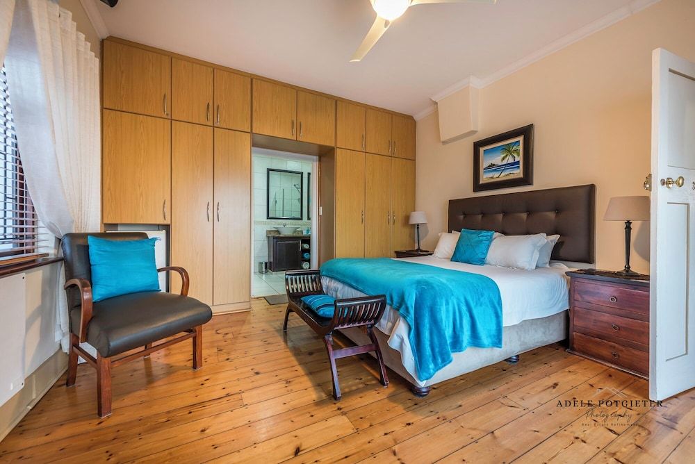 Aquamarine Guest House Luxury Double Room, Ocean View 2