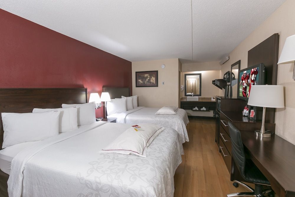 Premium Room, 2 Queen Beds (Upgraded Bedding & Snack, Smoke Free)