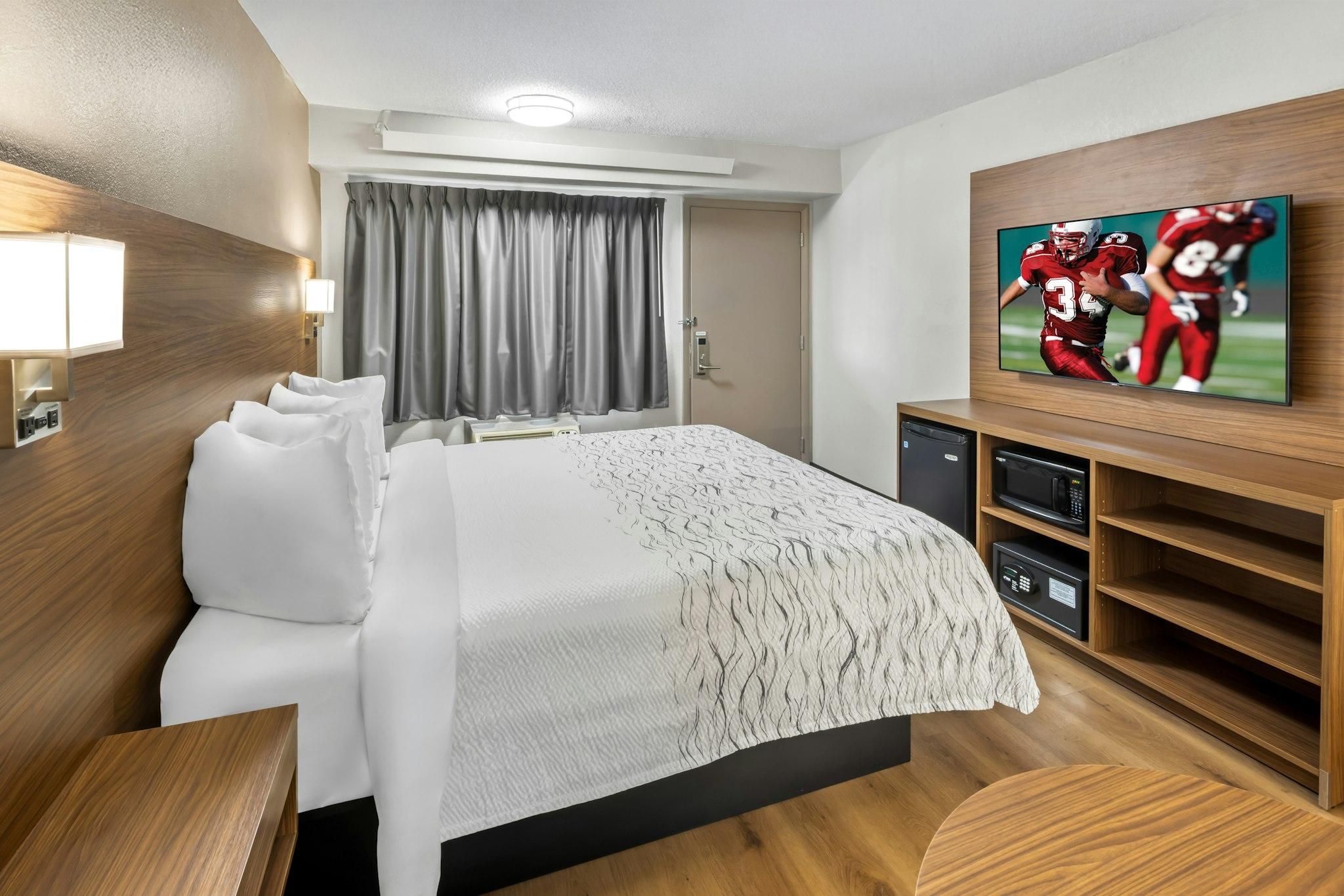 undefined Red Roof Inn PLUS+ Columbus-Ohio State University OSU 9