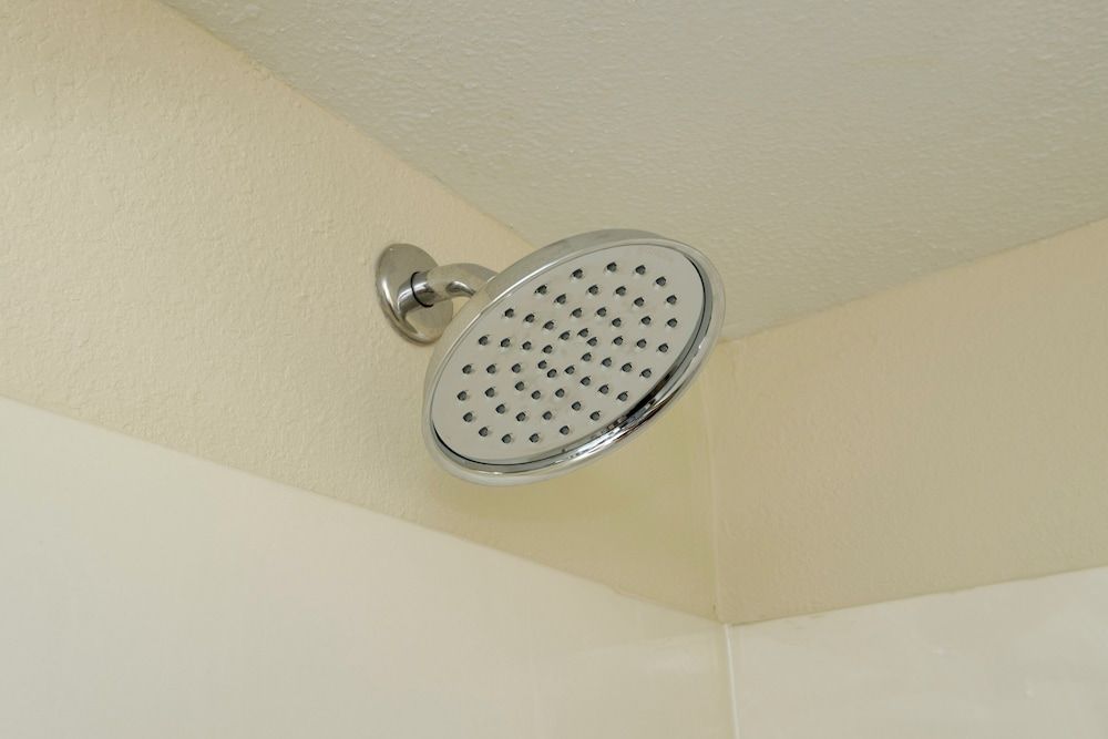 Red Roof Inn Columbus West - Hilliard Deluxe Room, 1 King Bed (Smoke Free) 9