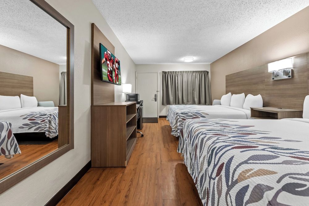 undefined Red Roof Inn Columbus West - Hilliard 9