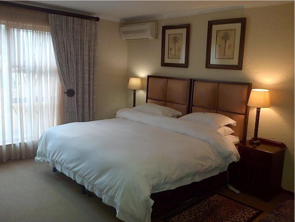 Jubilee Lodge Guest House Deluxe Room (Double Room) 7