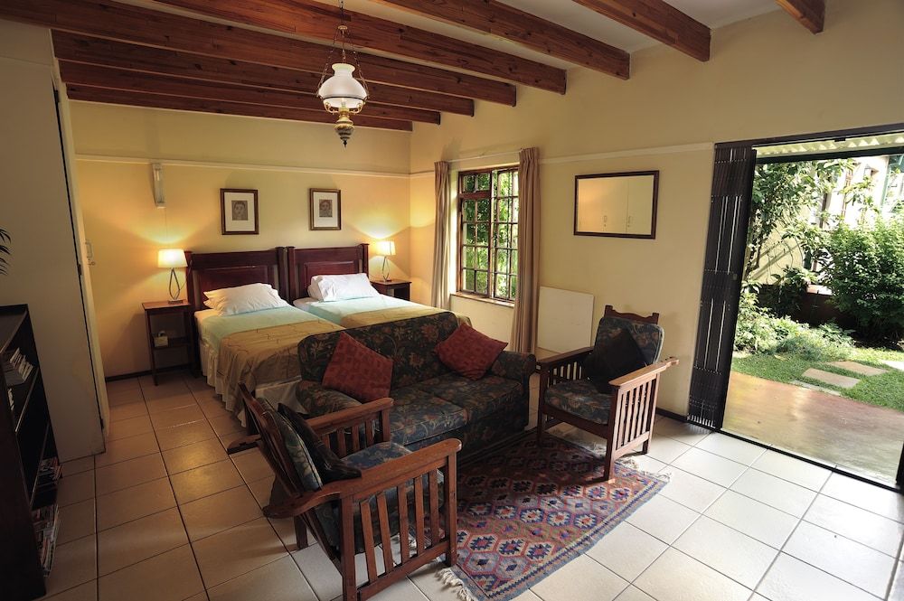 Standard Cottage (Twin)