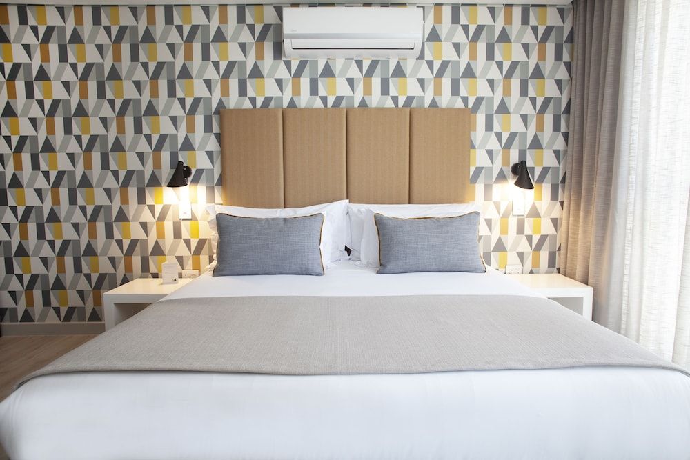 Zest Boutique Hotel Superior Deluxe Room 2