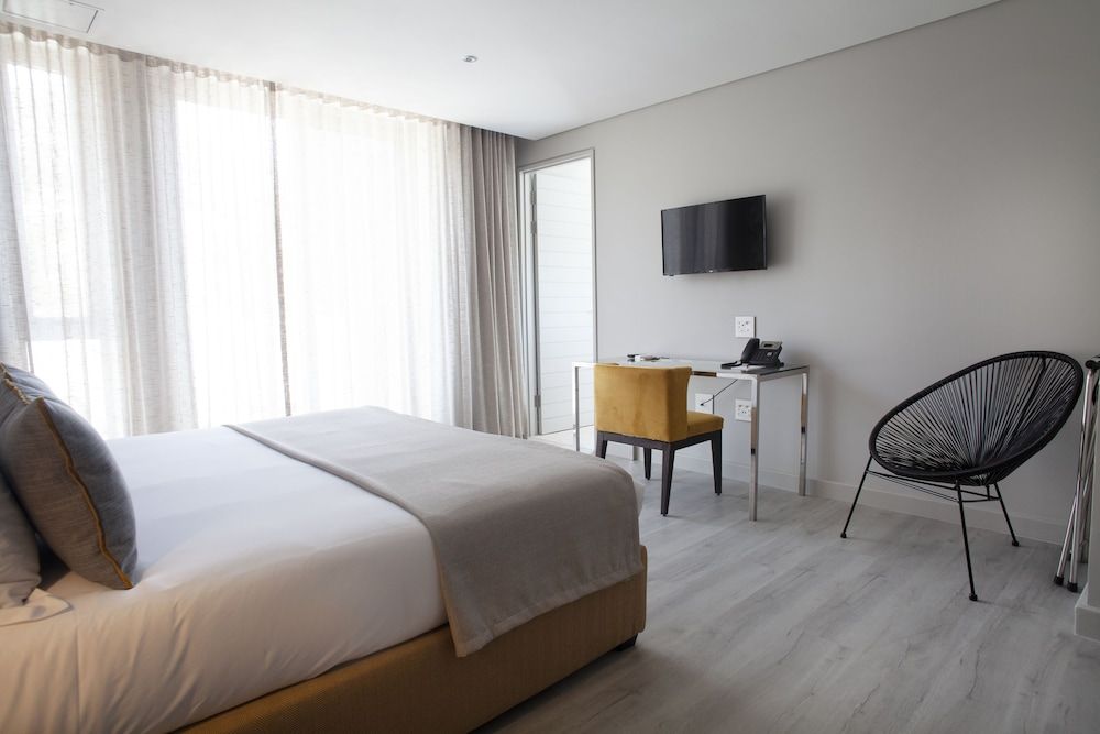 Zest Boutique Hotel Superior Deluxe Room 3