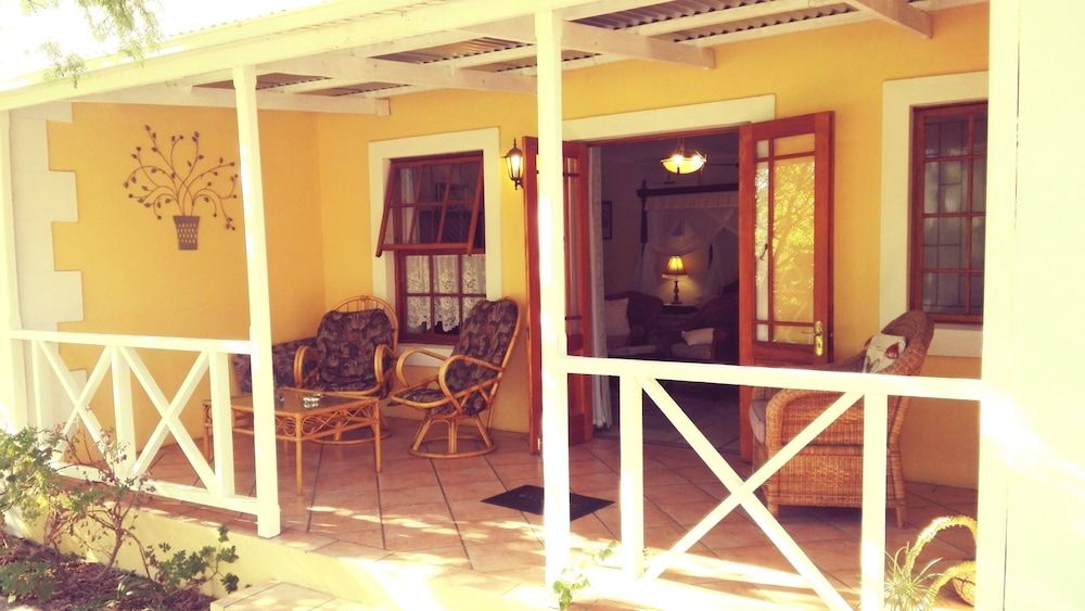 Saxe-Coburg Lodge Superior double room with garden view 3