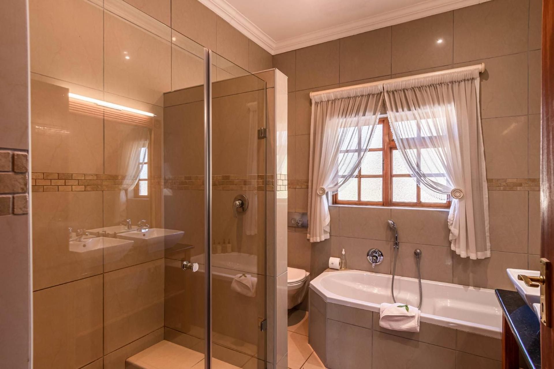 Luxury Family Suite